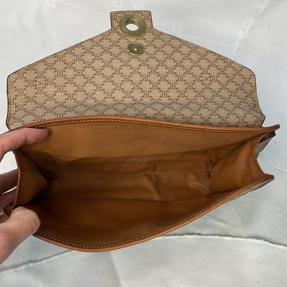Vintage Celine Macadam Envelope Flap Clutch Wristlet Bag Tan Brown - Picture 15 of 17
